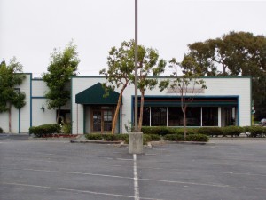 Sizzler, Alameda, California, now closed, Sept., 24, 2004                                